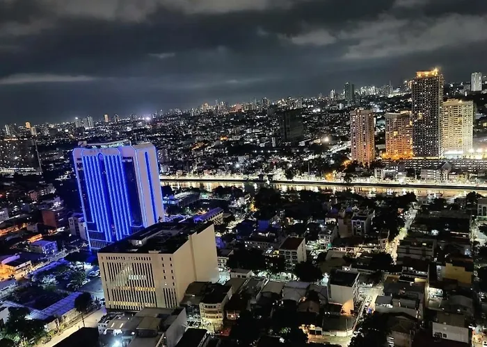Incredible Makati Unit W Stunning View & 65 Tv 马尼拉
