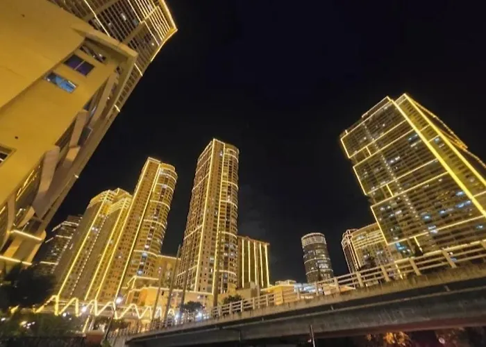 公寓 Incredible Makati Unit W Stunning View & 65 Tv 马尼拉