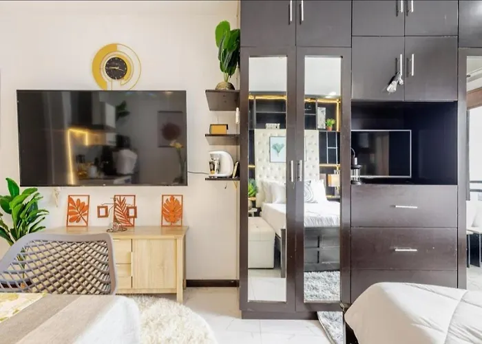 Incredible Makati Unit W Stunning View & 65 Tv * 马尼拉