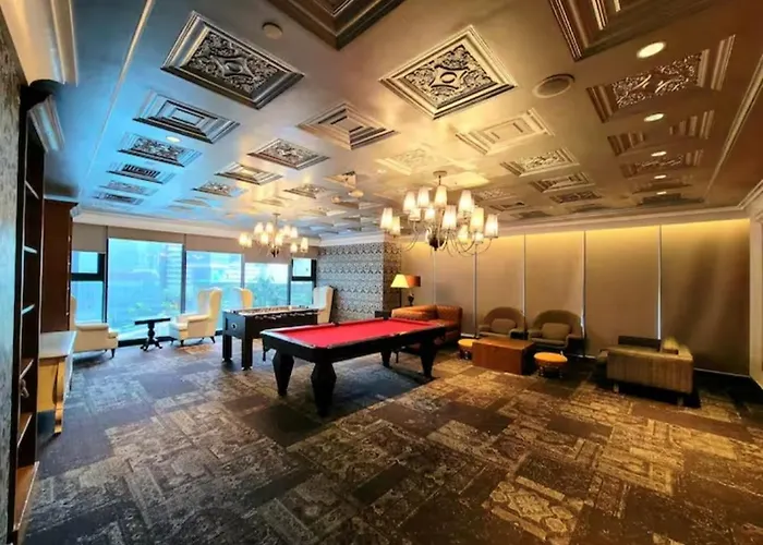 Incredible Makati Unit W Stunning View & 65 Tv 公寓 马尼拉
